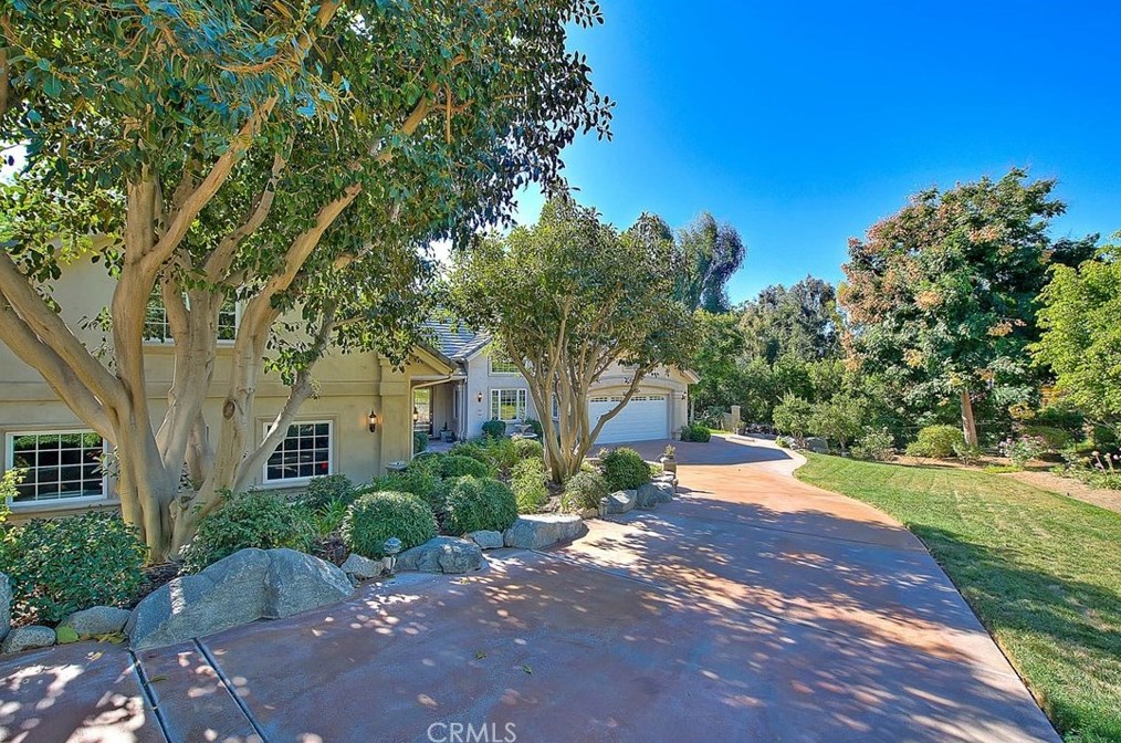 7289 Boice Ln, Riverside, CA 92506