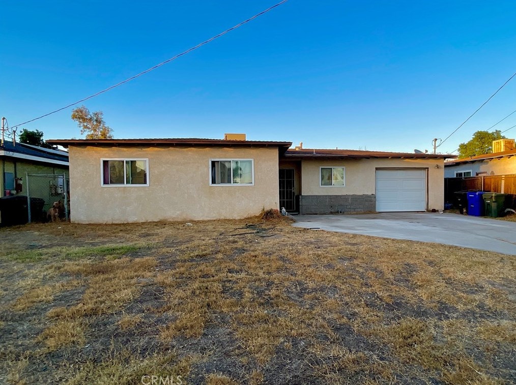 18202 Mccauley St, Fontana, CA 92335-3740
