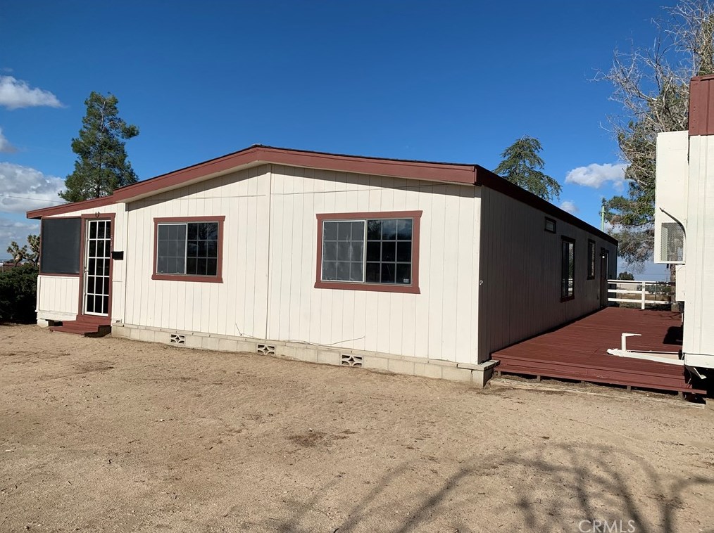5401 Greasewood Ln, Phelan CA  92371-8015 exterior