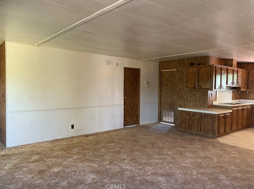 5401 Greasewood Ln, Phelan CA  exterior