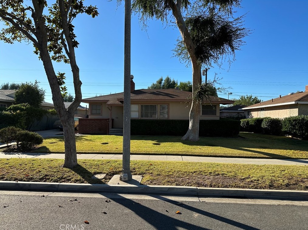 5202 Wroxton Dr, Riverside, CA 92504