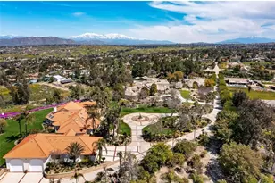 15980 Summit Crest Dr, Riverside, CA 92506 - Photo 6