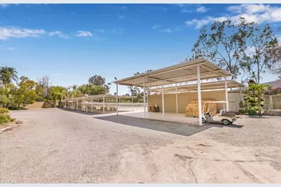 15980 Summit Crest Drive, Riverside, CA 92506 - Photo 12