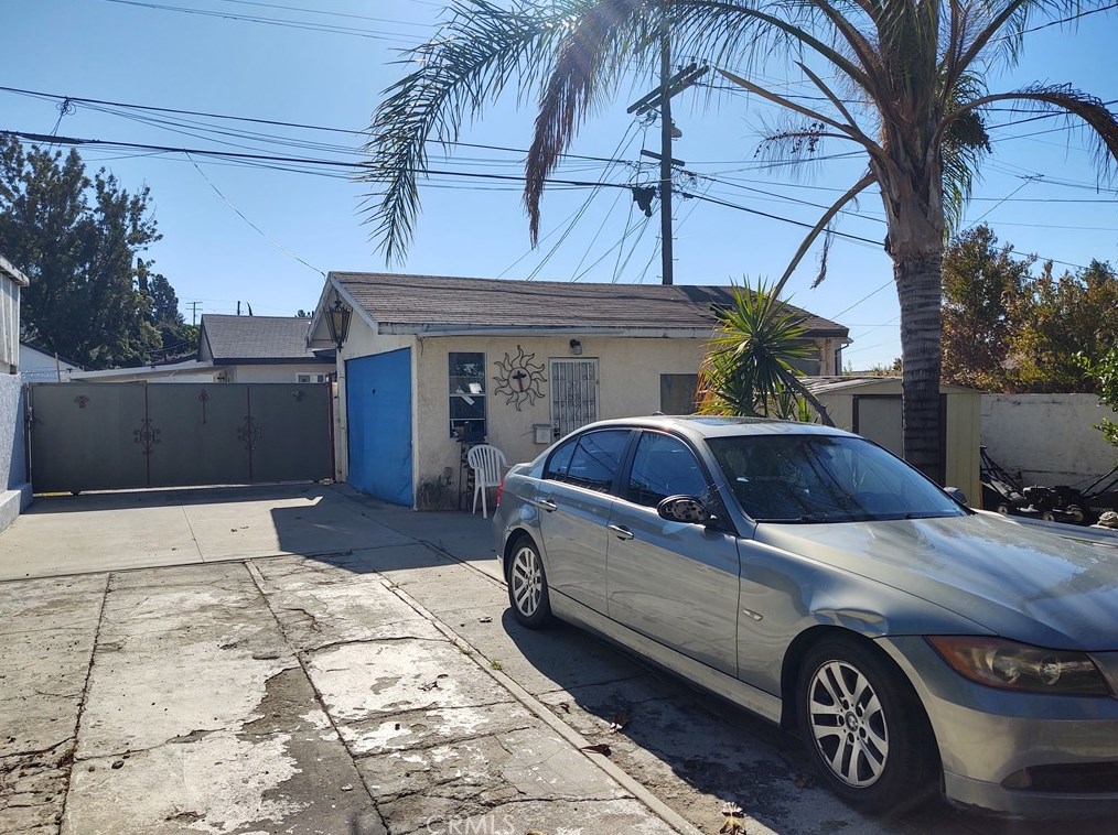 3416 Thorpe Ave, Los Angeles CA  90065-1648 exterior