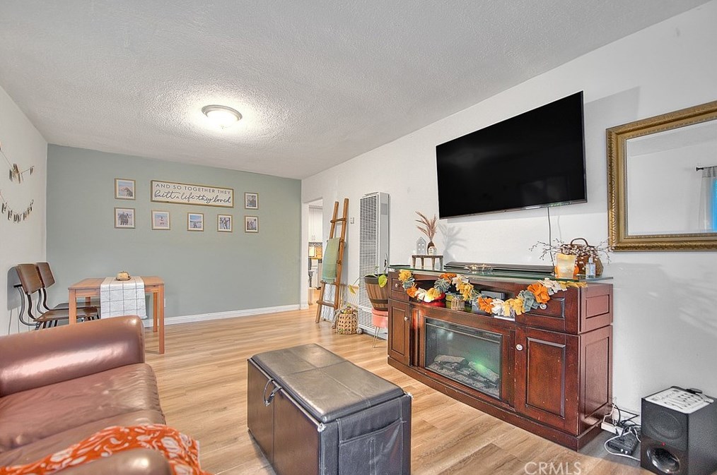 669 Lincoln St, Banning CA  92220-6065 exterior