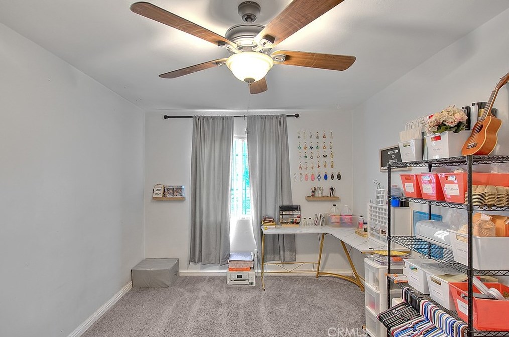 669 Lincoln St, Banning CA  92220-6065 exterior