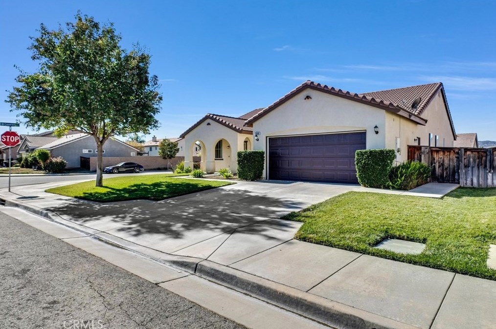 308 La Boca St, San Jacinto, CA 92582