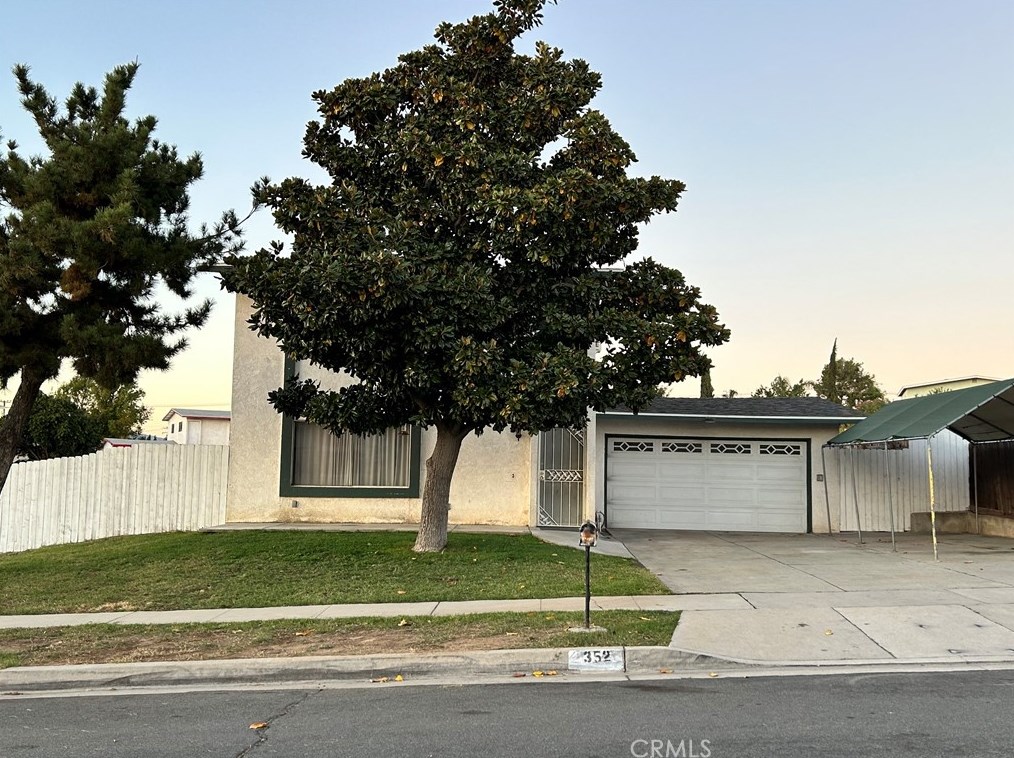 352 E Montrose St, Rialto, CA 92376