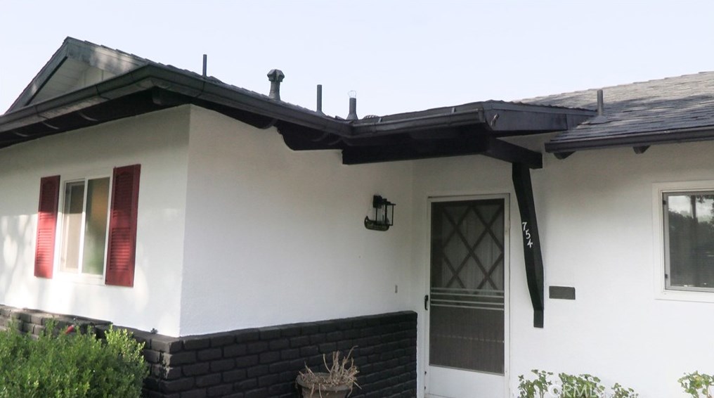 754 W Marshall Blvd, San Bernardino, CA 92405
