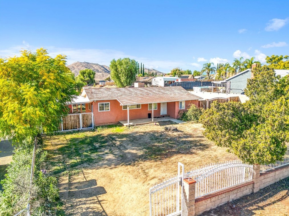 11503 Hubbard St, Moreno Valley, CA 92557-5653