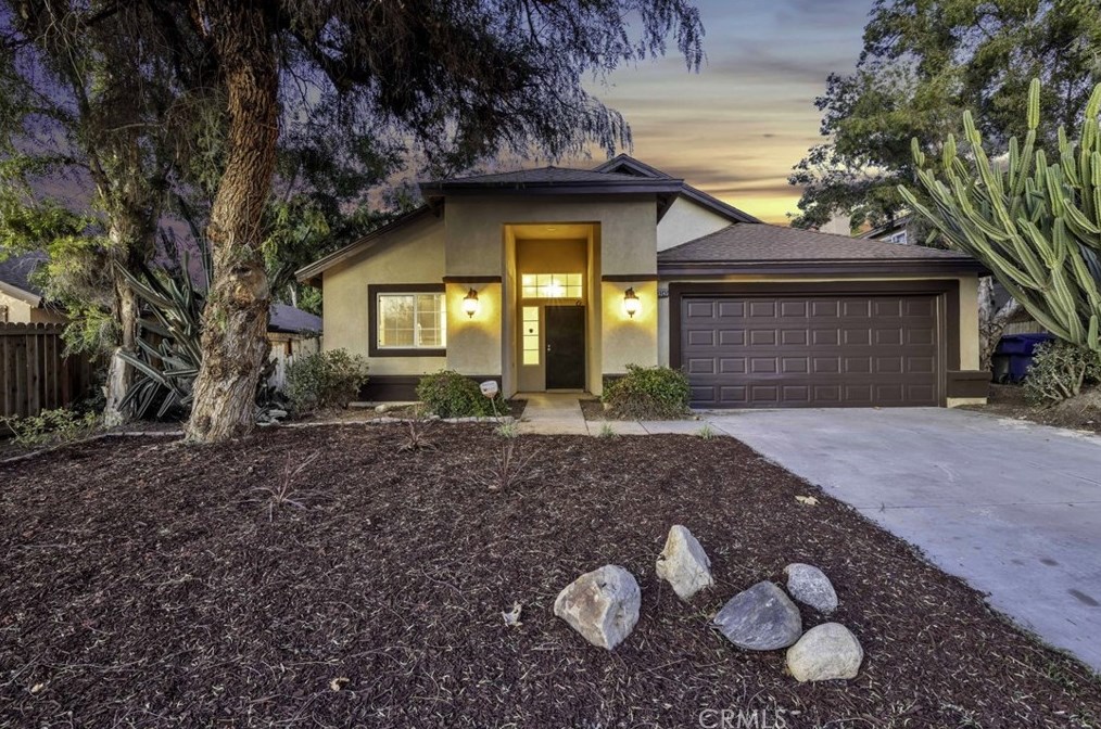 3245 Chase Rd, Riverside, CA 92501