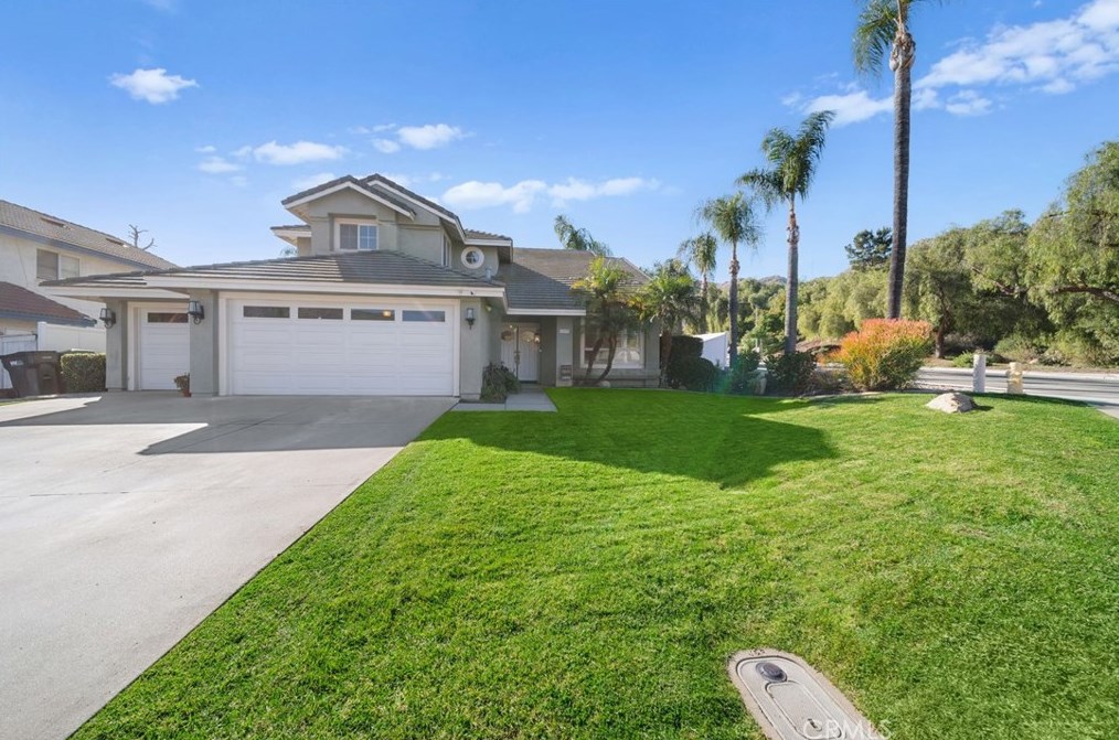22589 Moralia Dr, Moreno Valley, CA 92557-2674