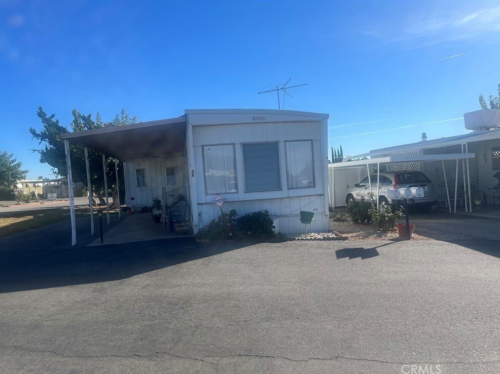 12656 2nd #66, Yucaipa, CA 92399