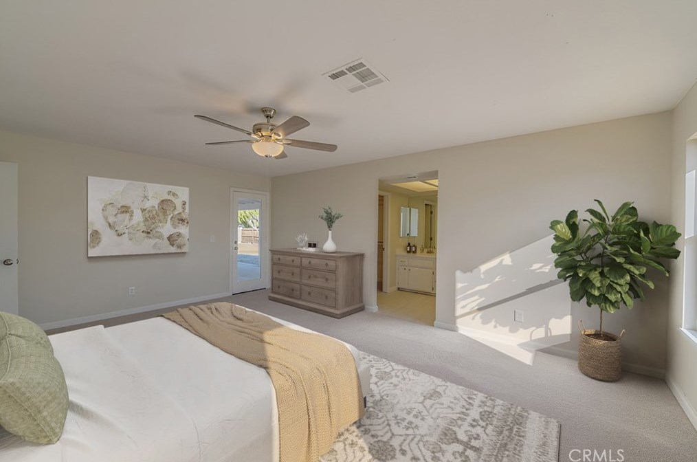 14045 Cronese Rd, Apple Valley CA  92307-5610 exterior