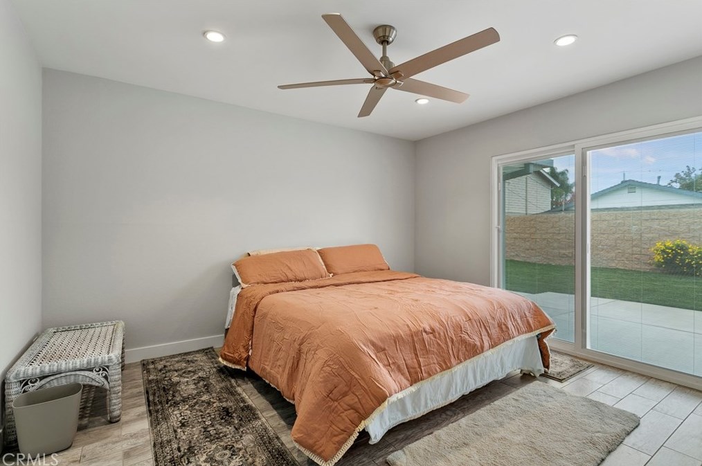 3115 Samoa Pl, Costa Mesa CA  92626-2357 exterior