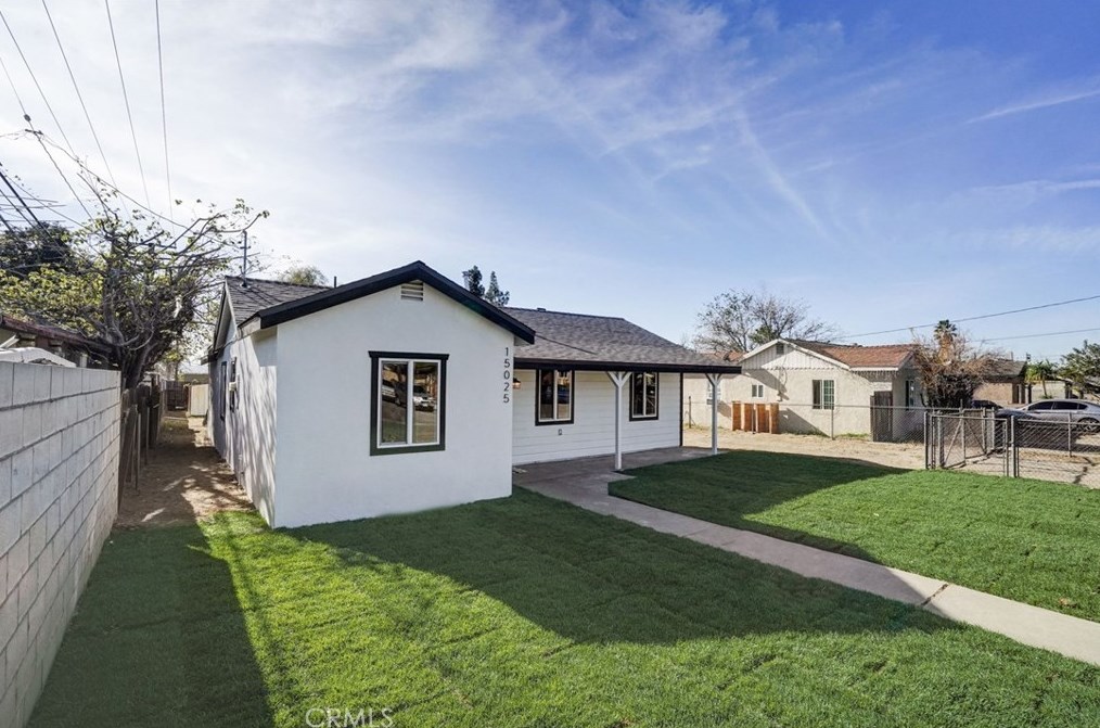 15025 Orchid St, Fontana CA  92335-4225 exterior