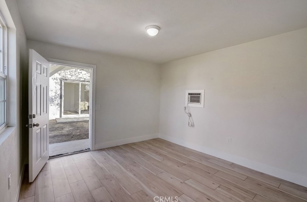 15025 Orchid St, Fontana CA  92335-4225 exterior