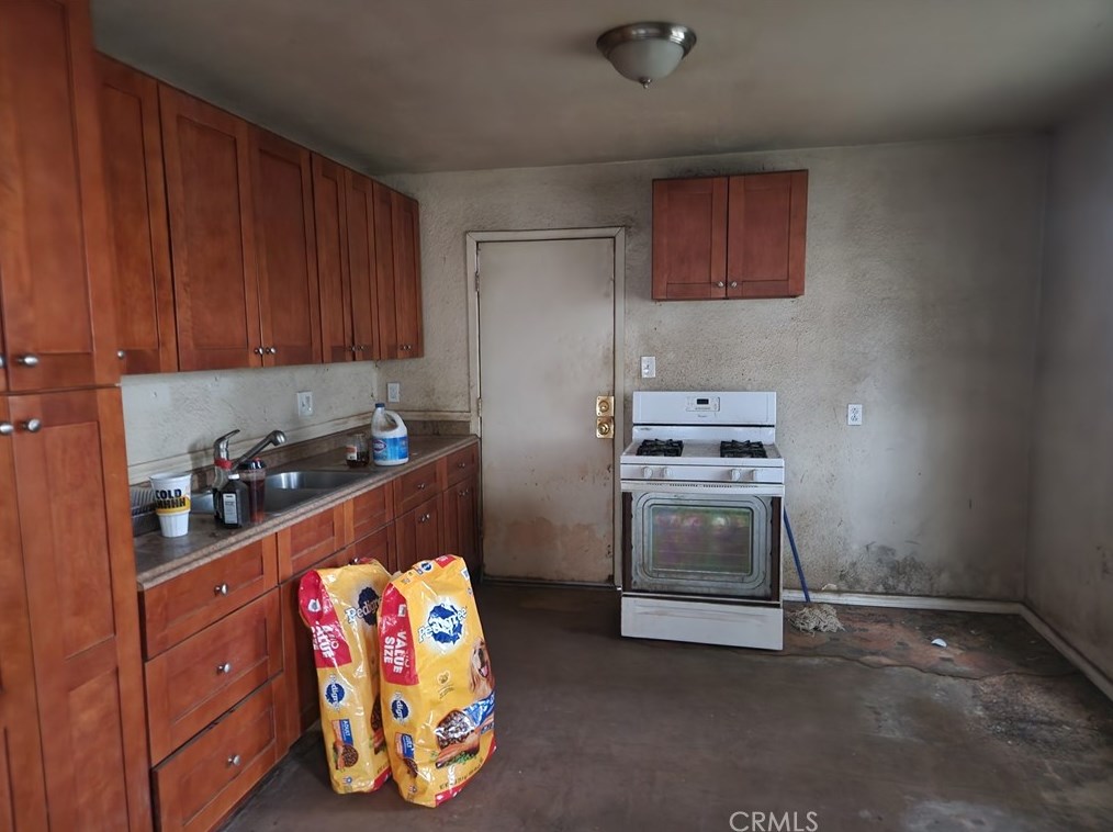 2934 Glenview Ave, San Bernardino, CA 92407