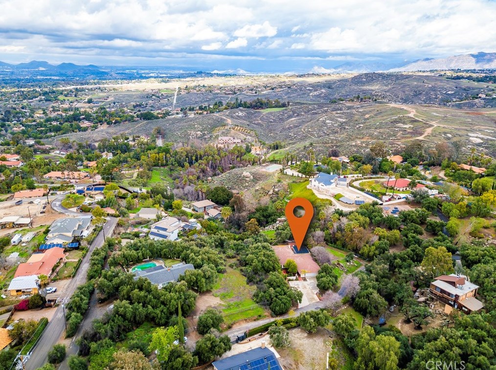 17060 Ranchero Rd, Riverside CA  92504-5920 exterior