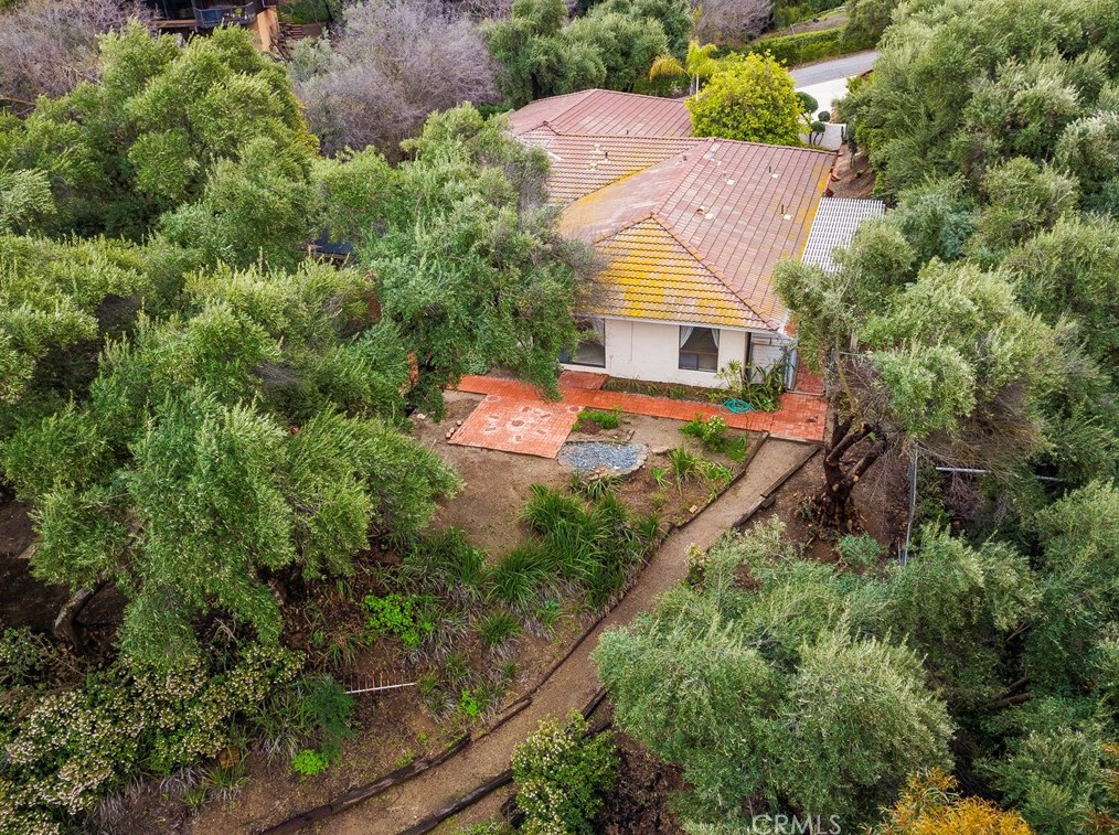 17060 Ranchero Rd, Riverside CA  92504-5920 exterior