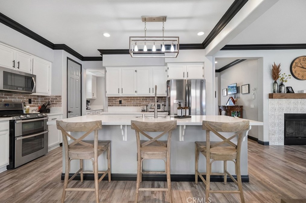 27712 Windward Ct, Moreno Valley CA  92555-5762 exterior