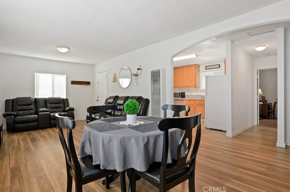 647 Ramsey St, Banning CA  92220-4919 exterior