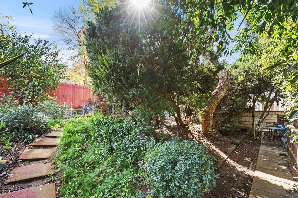 1968 Rincon Ave, Riverside CA  92506-1628 exterior