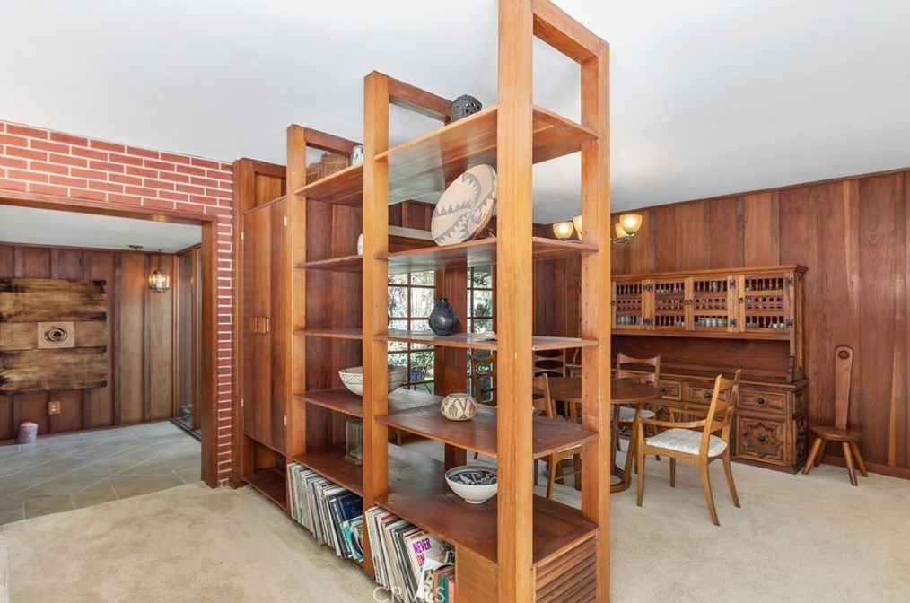 1968 Rincon Ave, Riverside CA  92506-1628 exterior