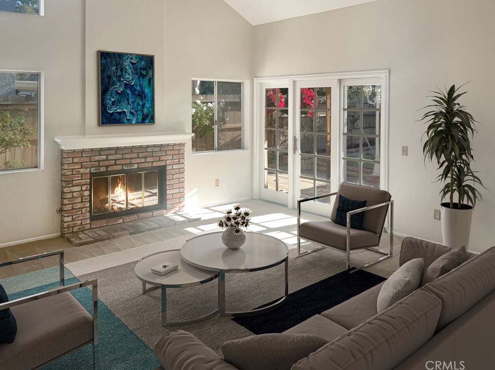 7710 Whitney Dr, Riverside, CA 92509