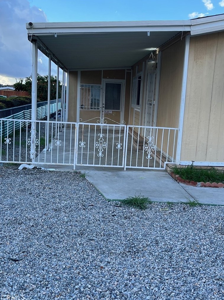 25011 Howard Dr, Hemet, CA 92544