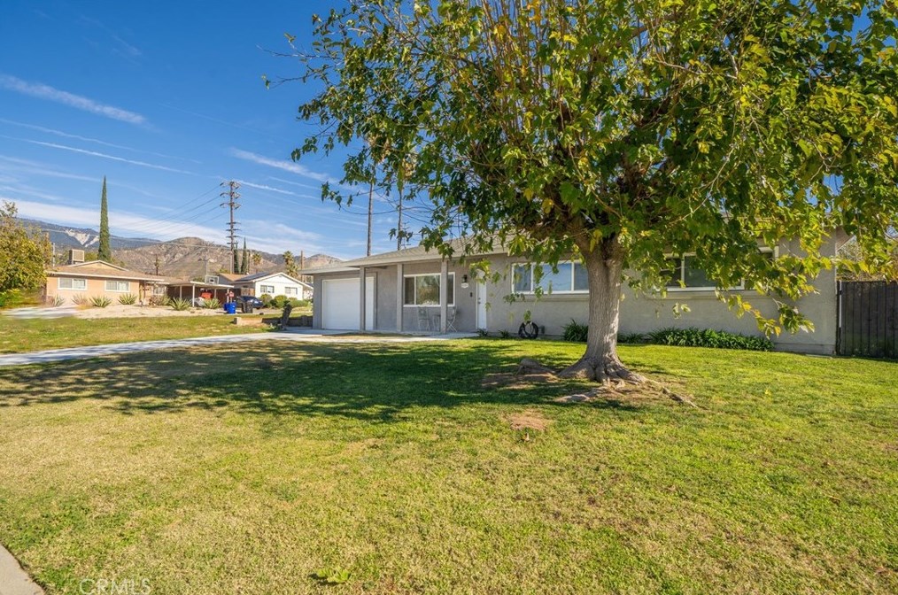 5797 Elmwood Rd, San Bernardino, CA 92404