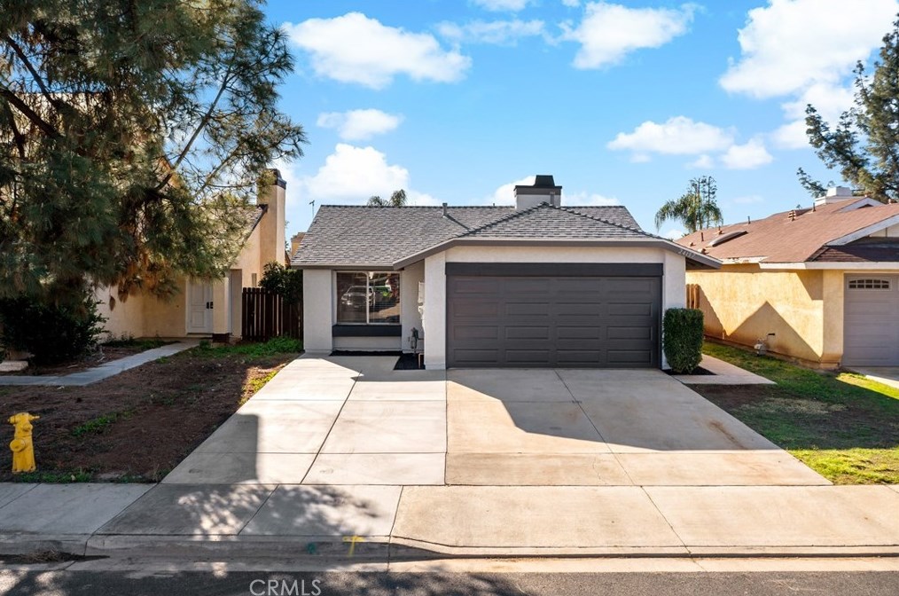 24157 Fawn St, Moreno Valley CA  92553-3392 exterior