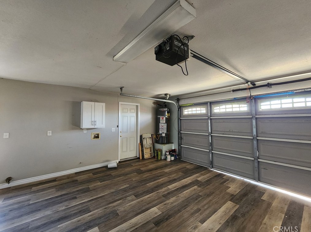 7464 Ysmael Villegas St, Riverside CA  92504-4553 exterior