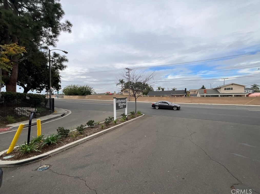 12750 Centralia St #57, Lakewood, CA 90715