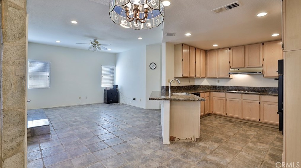 22720 Mesa Springs Way, Moreno Valley CA 92557-2630 exterior