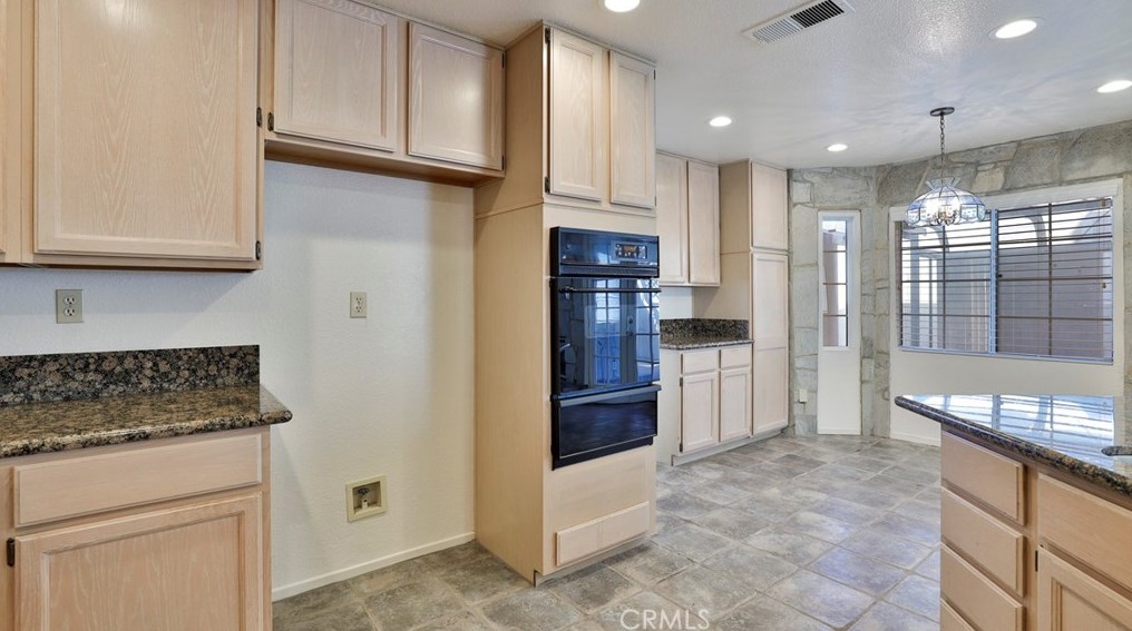 22720 Mesa Springs Way, Moreno Valley CA 92557-2630 exterior