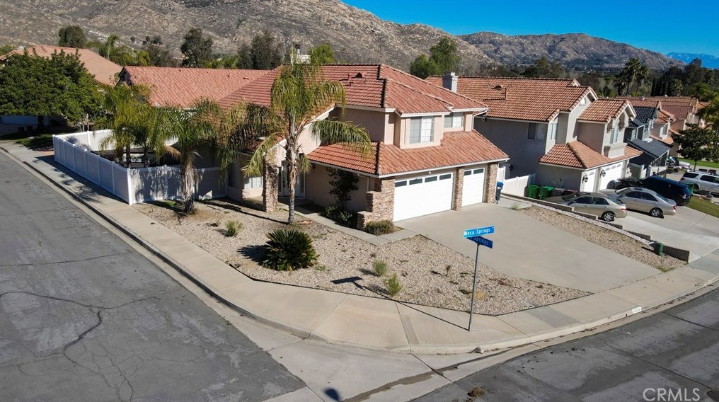 22720 Mesa Springs Way, Moreno Valley CA 92557-2630 exterior