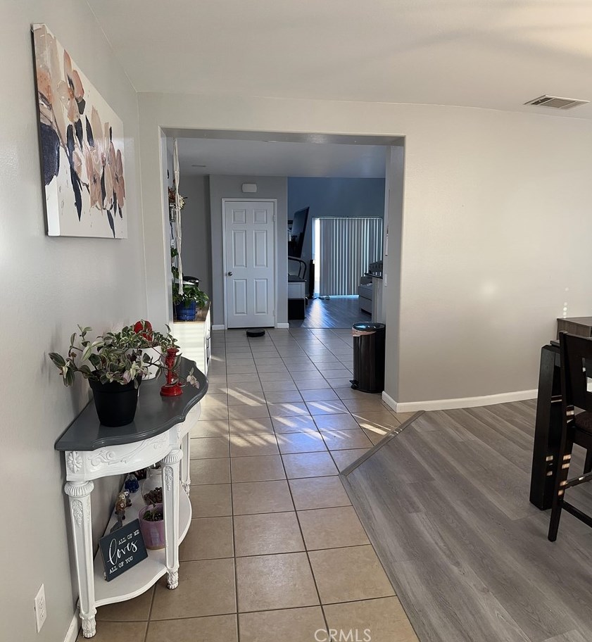 891 Karlie Ann Ct, San Jacinto, CA 92583