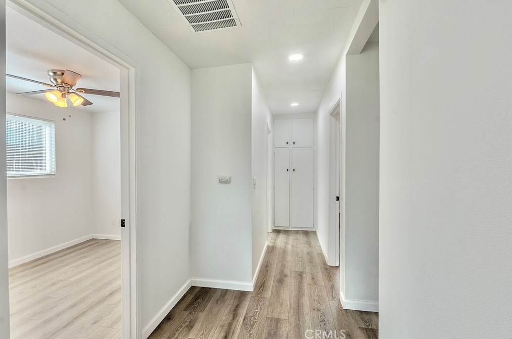 330 Muriel Dr, Barstow CA  92311-2418 exterior