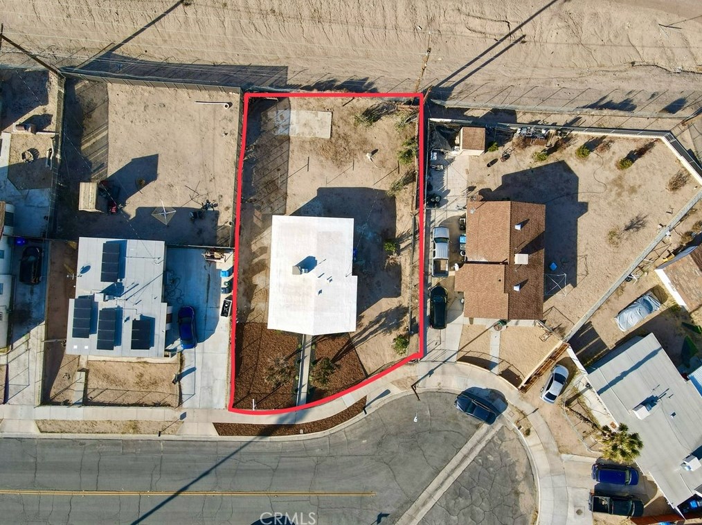 330 Muriel Dr, Barstow CA  92311-2418 exterior