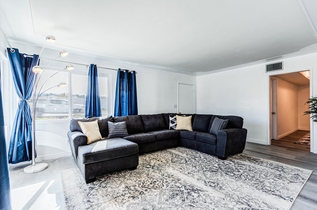 25472 Van Leuven St, Loma Linda CA  92354-2335 exterior