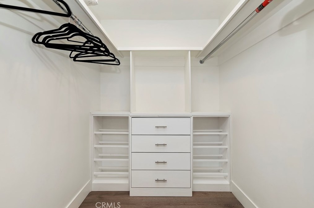 4207 Miramonte Pl, Riverside CA  92501-3054 exterior