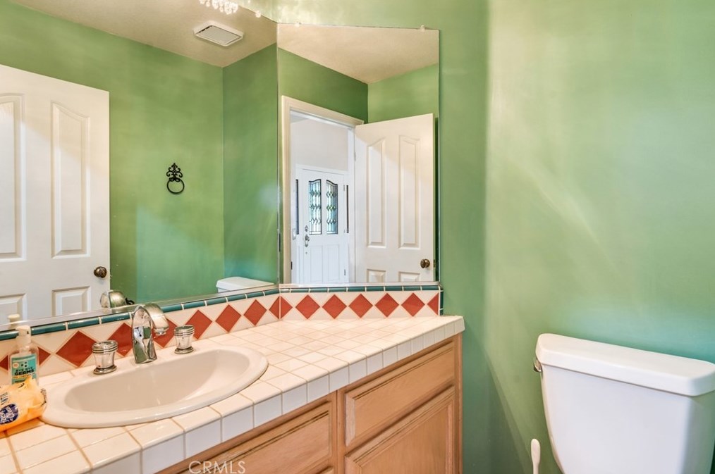 23220 Western Crest Dr, Perris CA  92570-8187 exterior