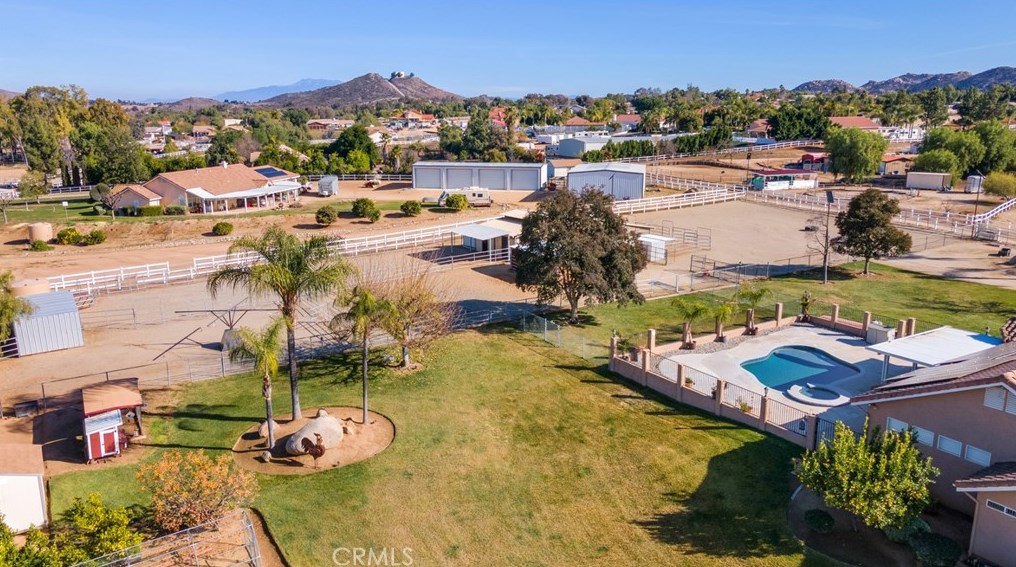 23220 Western Crest Dr, Perris CA  92570-8187 exterior
