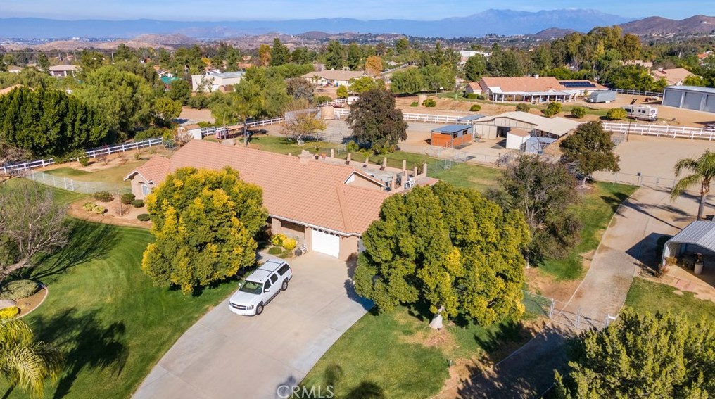 23220 Western Crest Dr, Perris CA  92570-8187 exterior