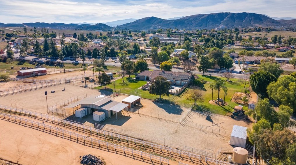 23220 Western Crest Dr, Perris CA  92570-8187 exterior