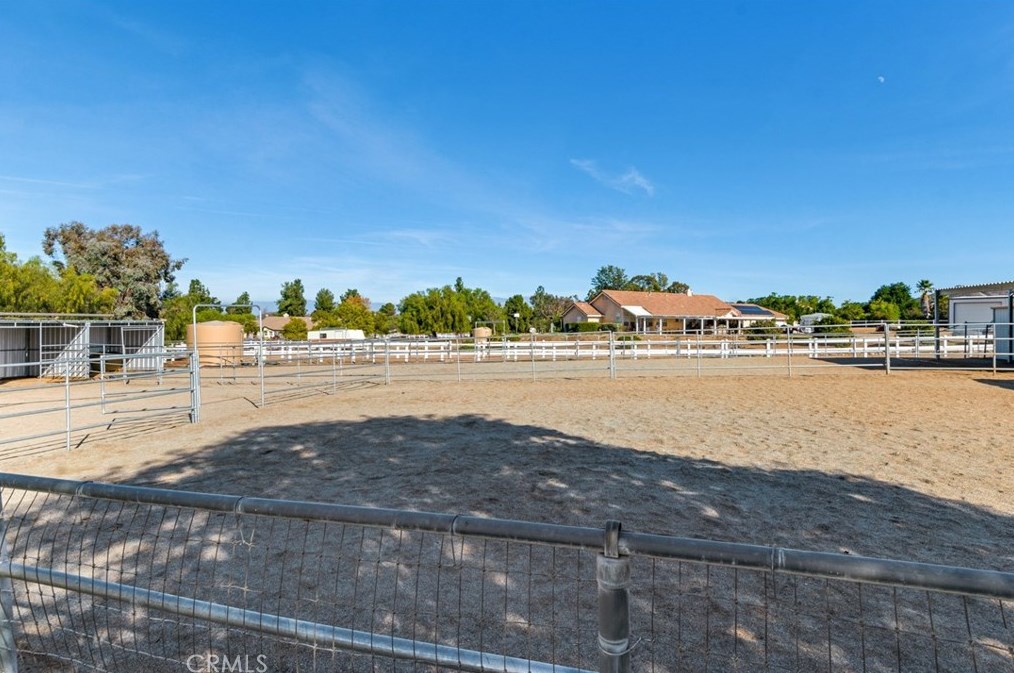 23220 Western Crest Dr, Perris CA  92570-8187 exterior