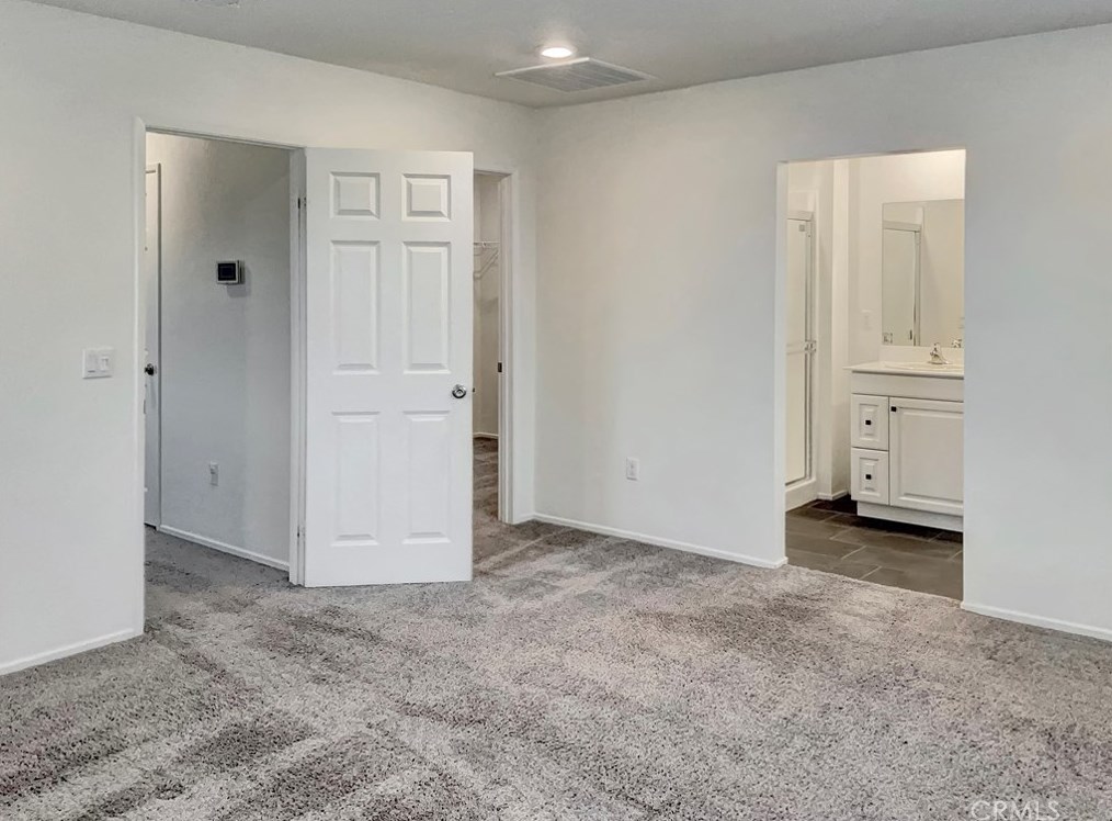 7155 Citrus Ave, Fontana CA  92336-1438 exterior