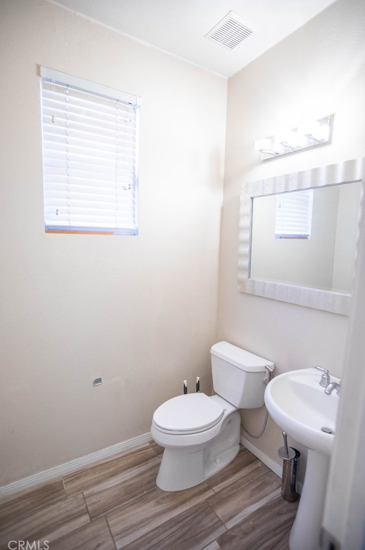 13188 Monrovia St, Hesperia CA  92344-5502 exterior