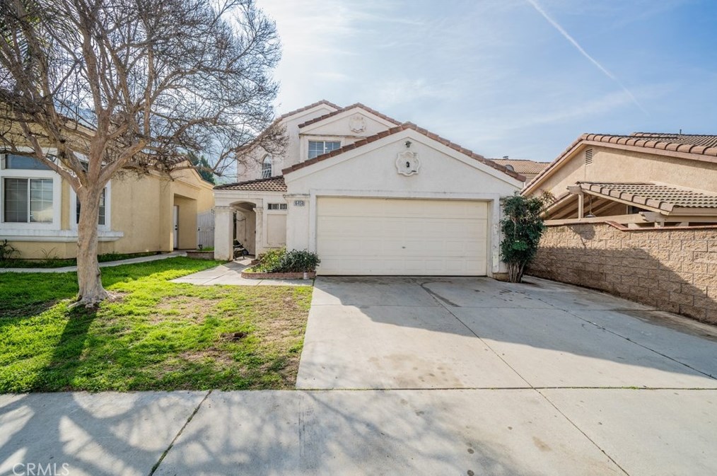 16459 Applegate Dr, Fontana, CA 92337-0846